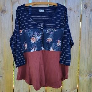 Maurices 24/7 Women's Plus Size 1, Floral  and Striped Color Block Tee